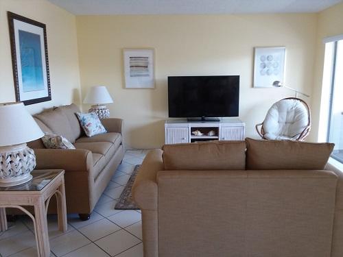 Sanibel Island 2 Bedroom Condo will Accommodate up to Six Sanibel Island 2 Bedroom Condo will Accommodate up to Six